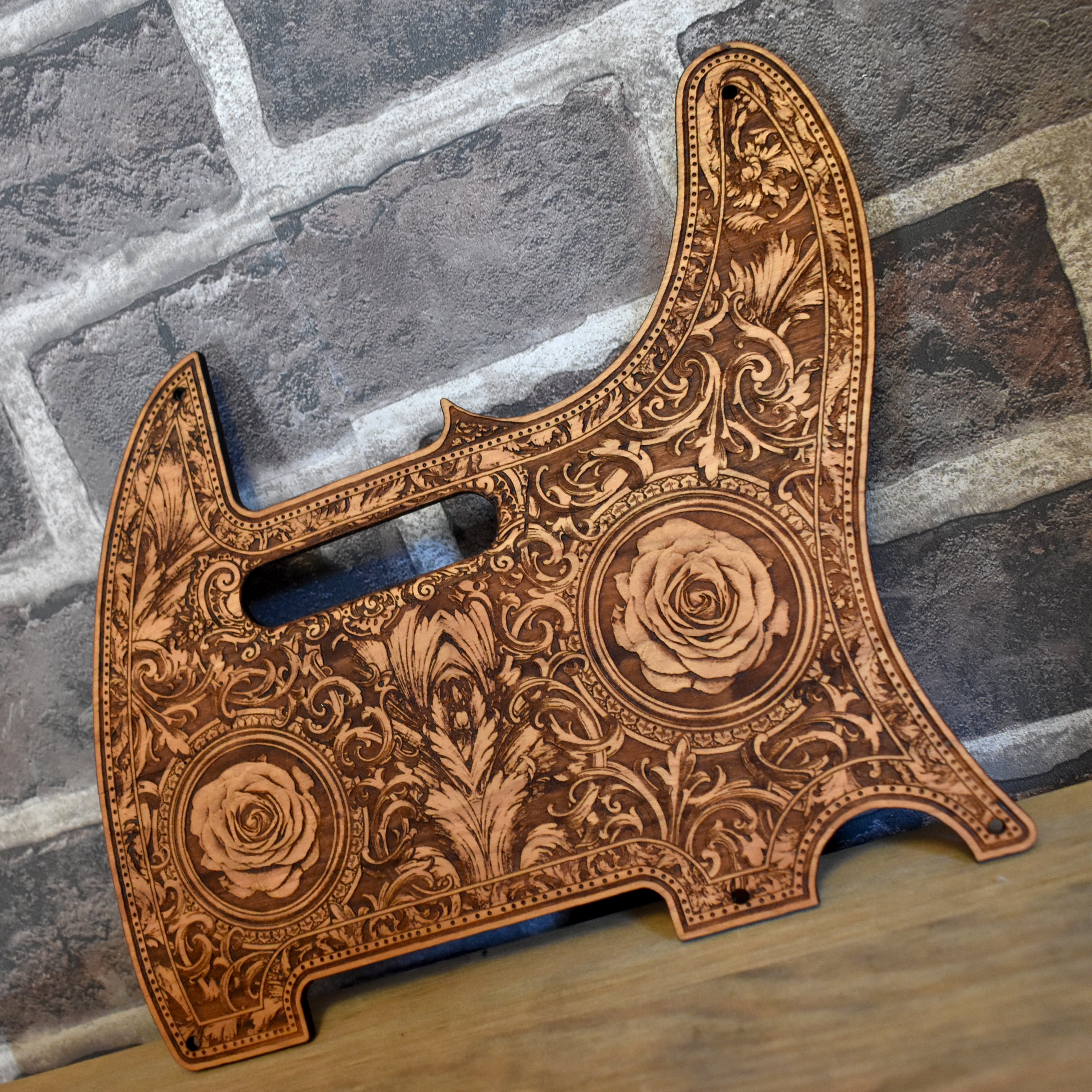 Telecaster Wood Pickguard - Roses