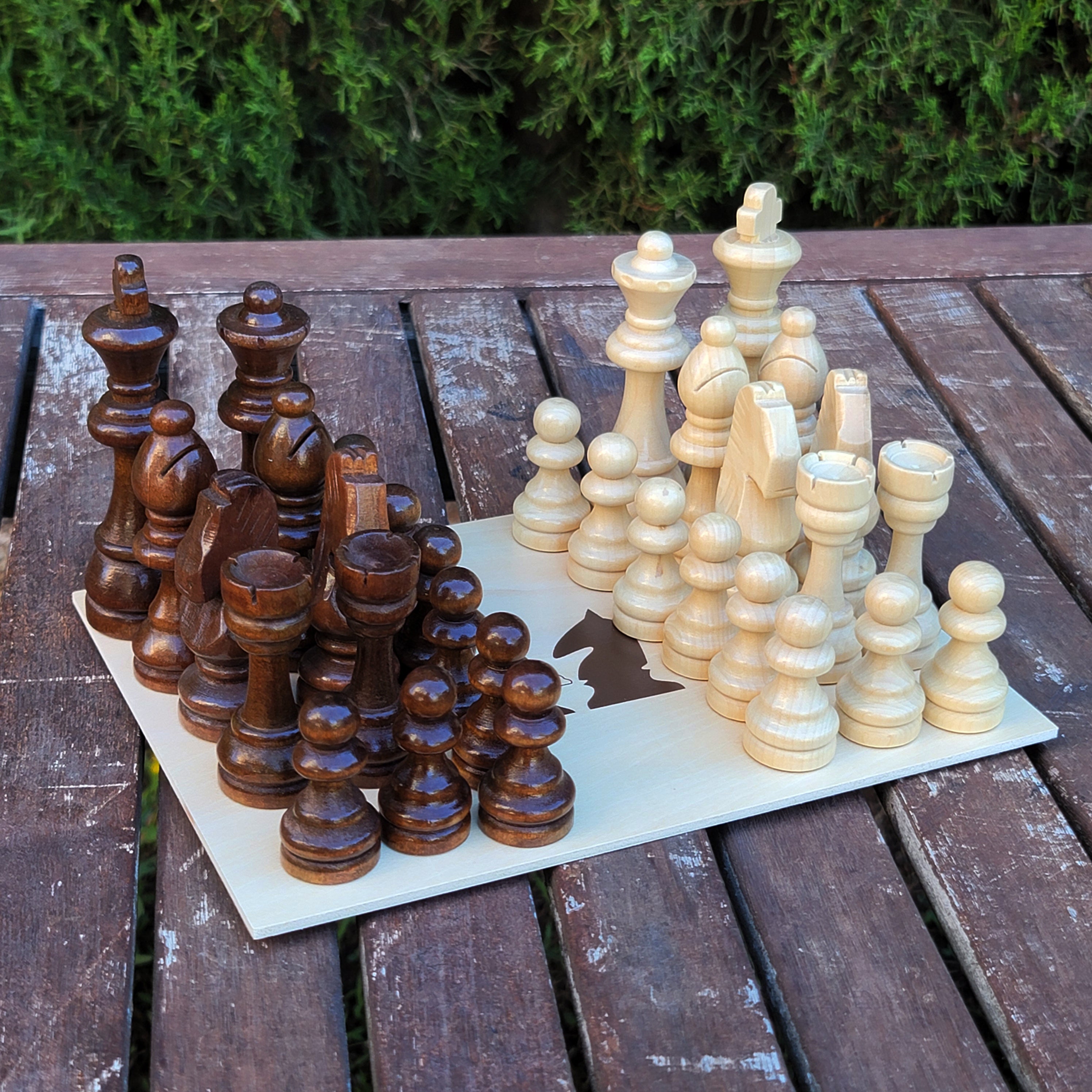 Chess set outlet lord of the rings