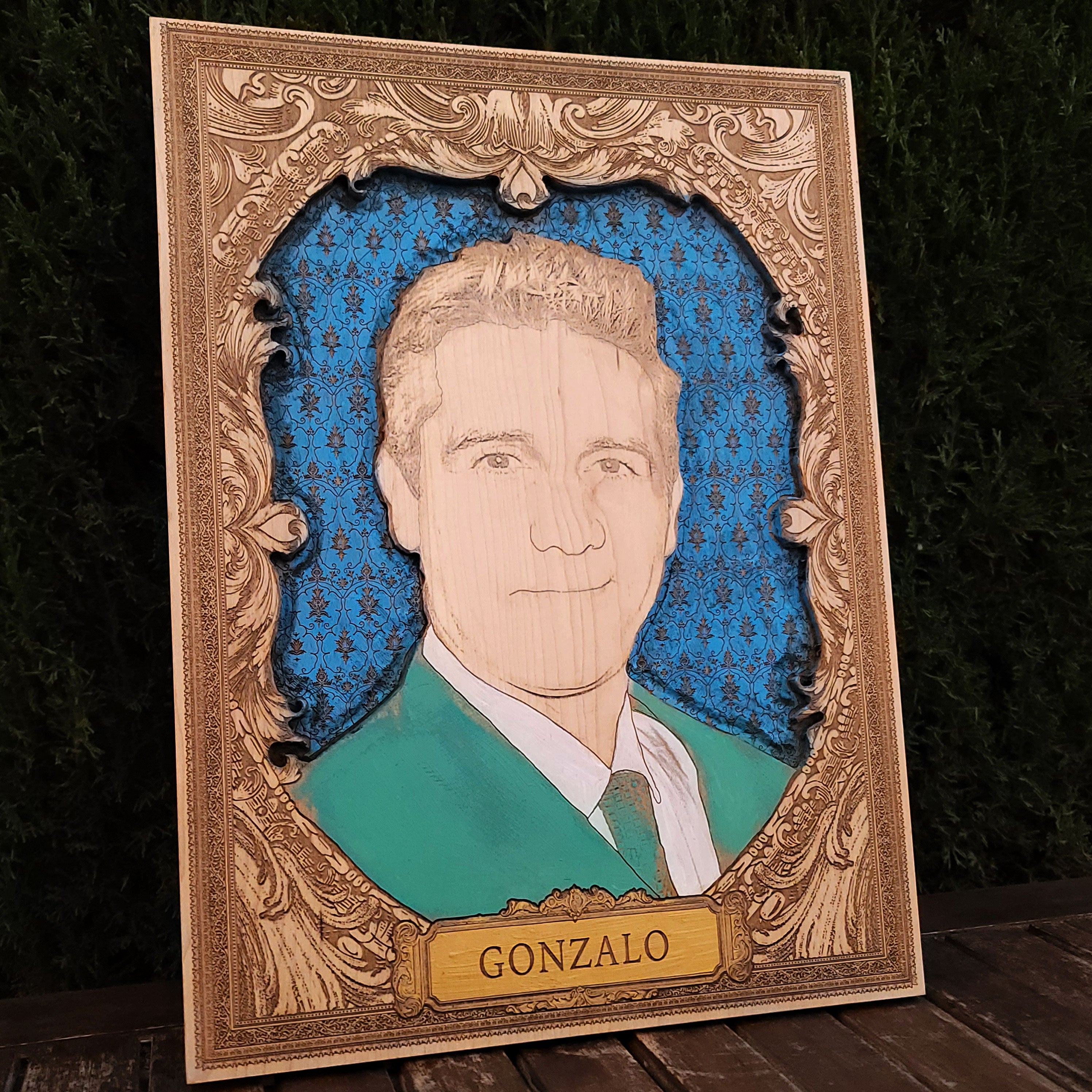 Custom Photo Portrait Carved - Large