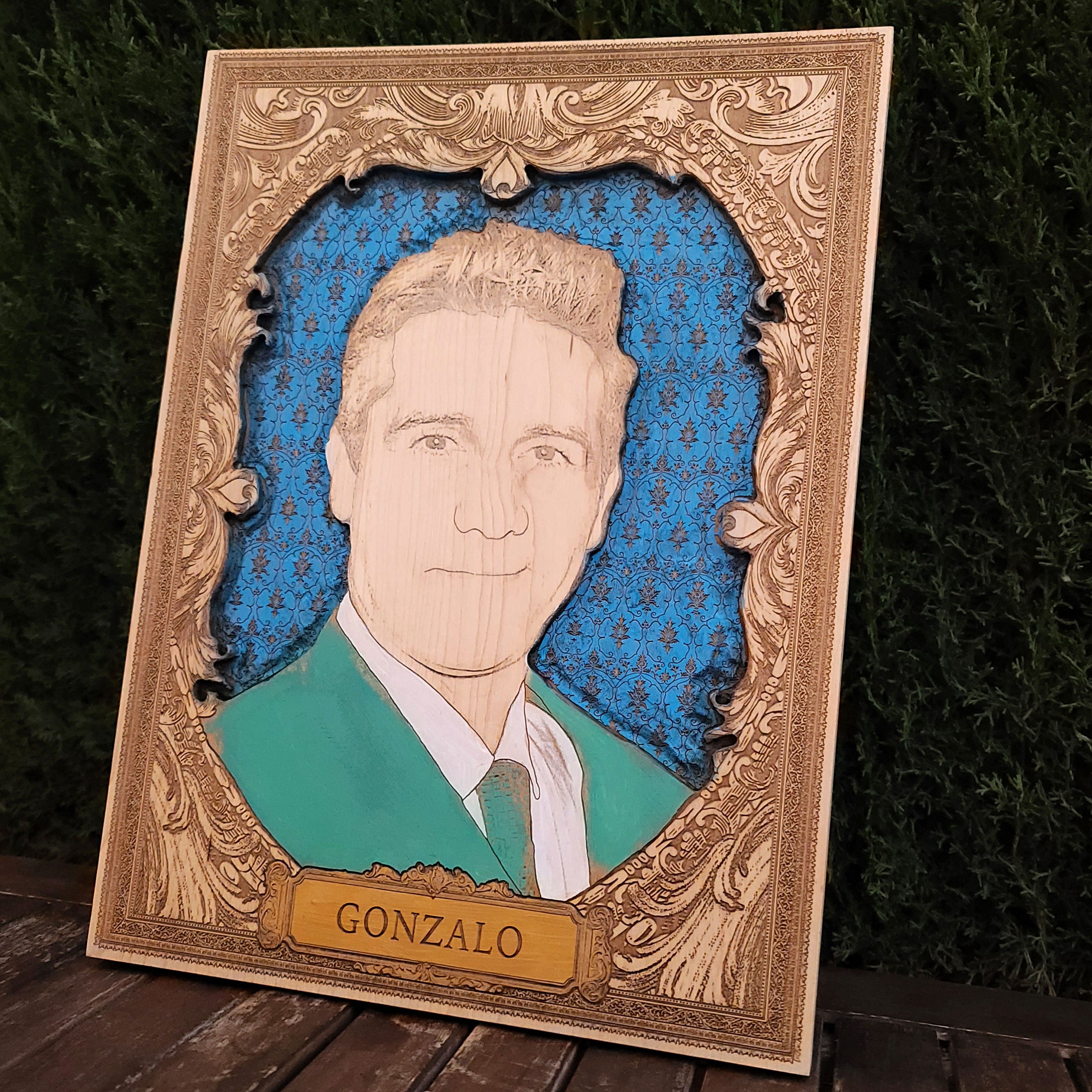 Custom Photo Portrait Carved - Large