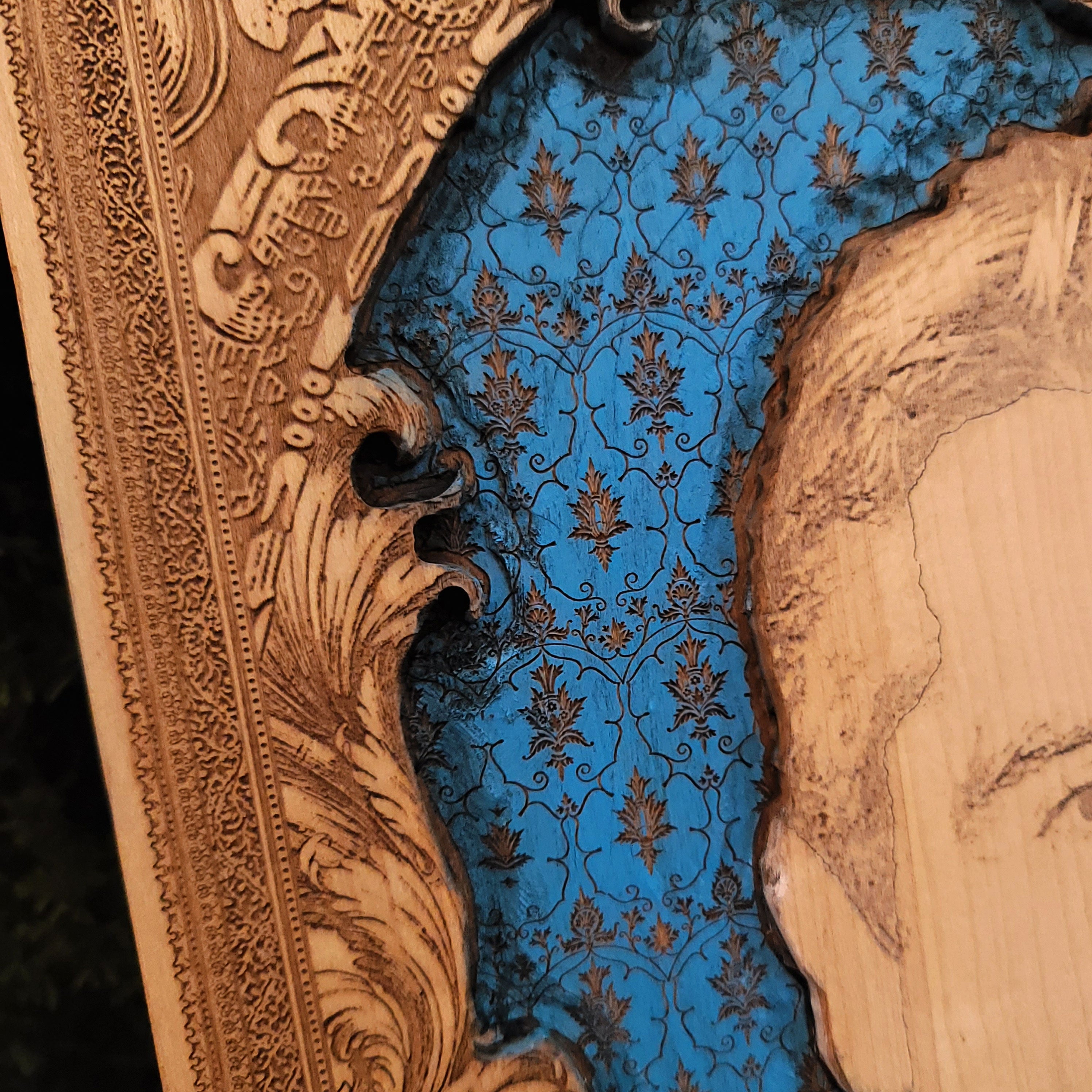 Custom Photo Portrait Carved - Large