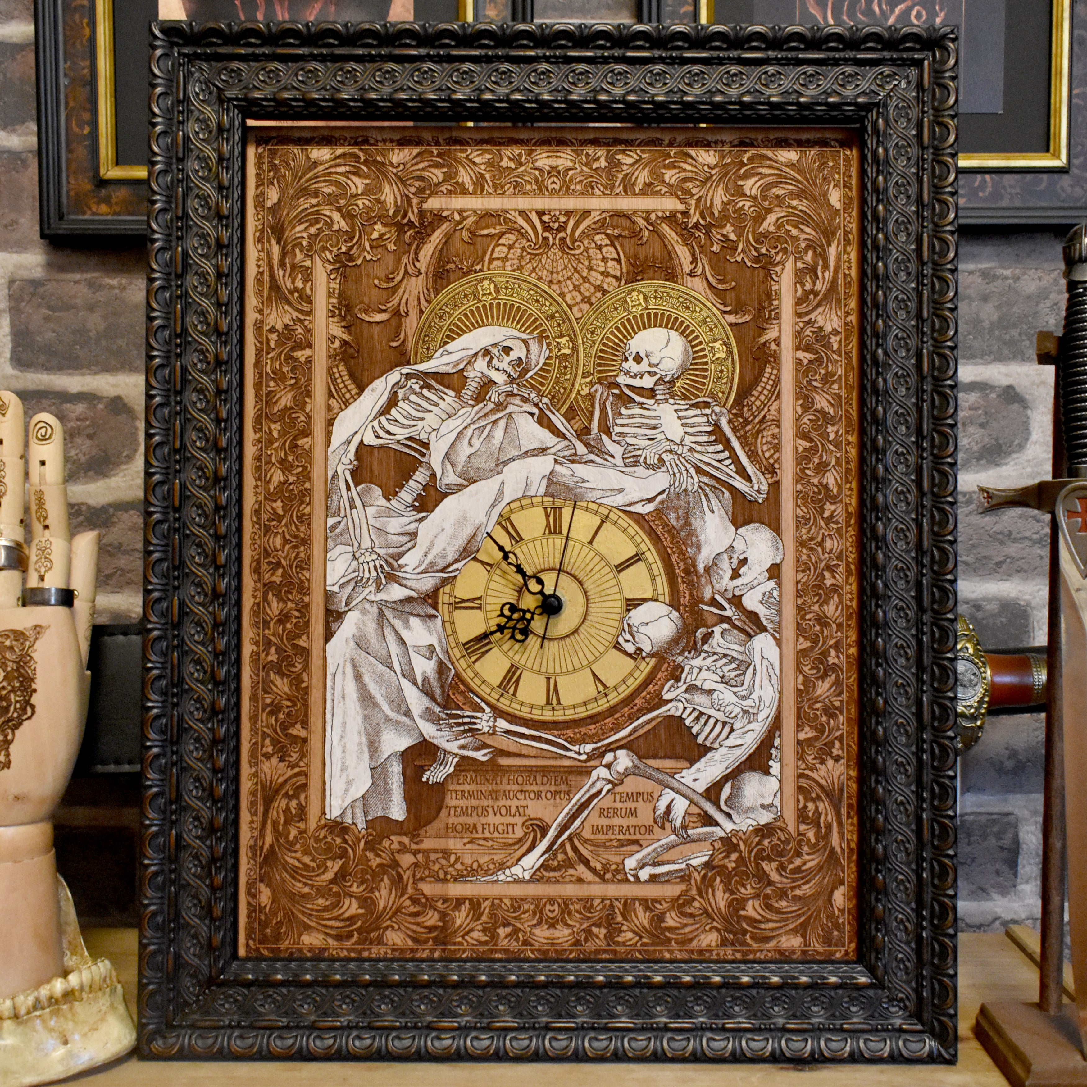 Souls Gothic Time Real Clock Large Cedar Wood