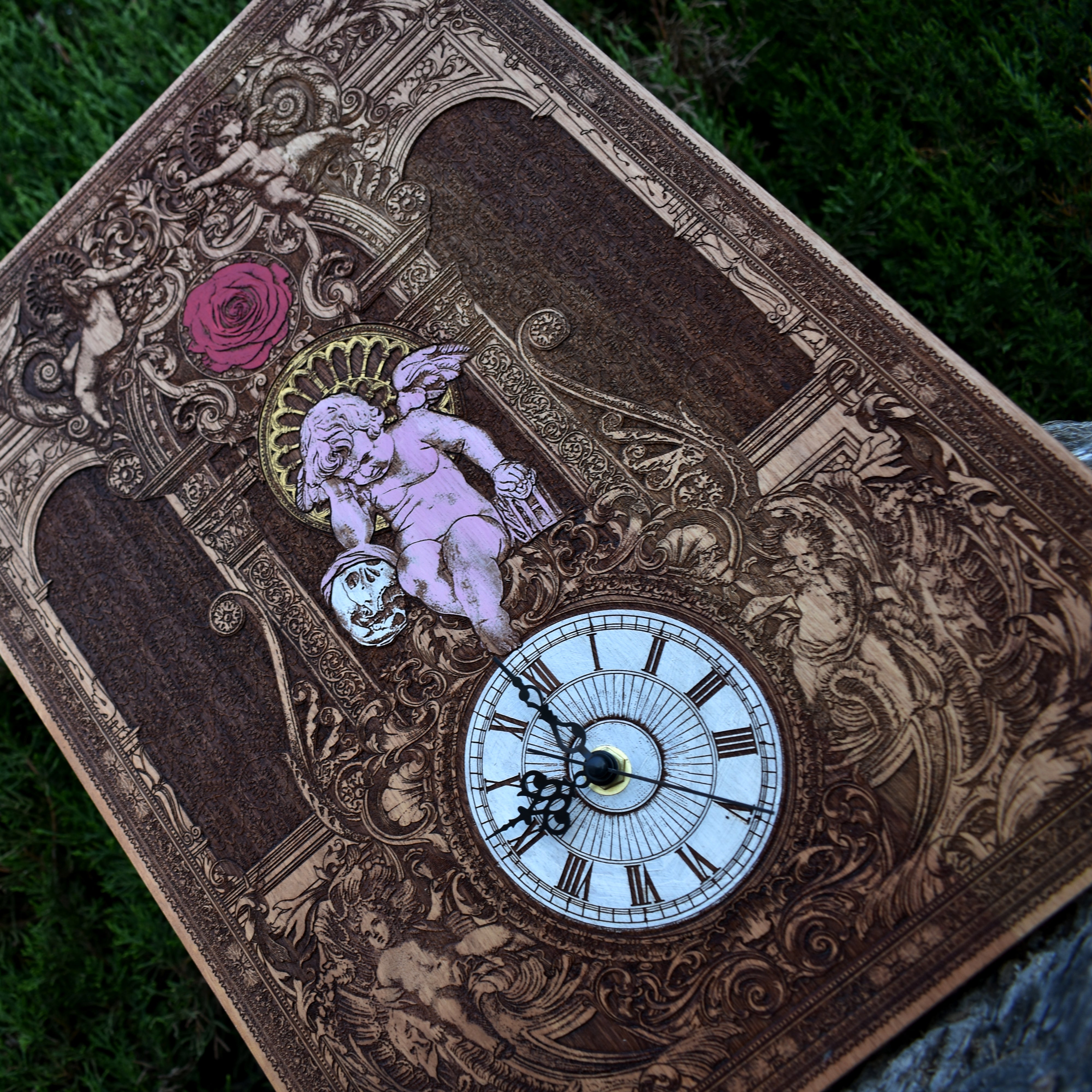 Gothic Time Real Clock Large Cedar Wood