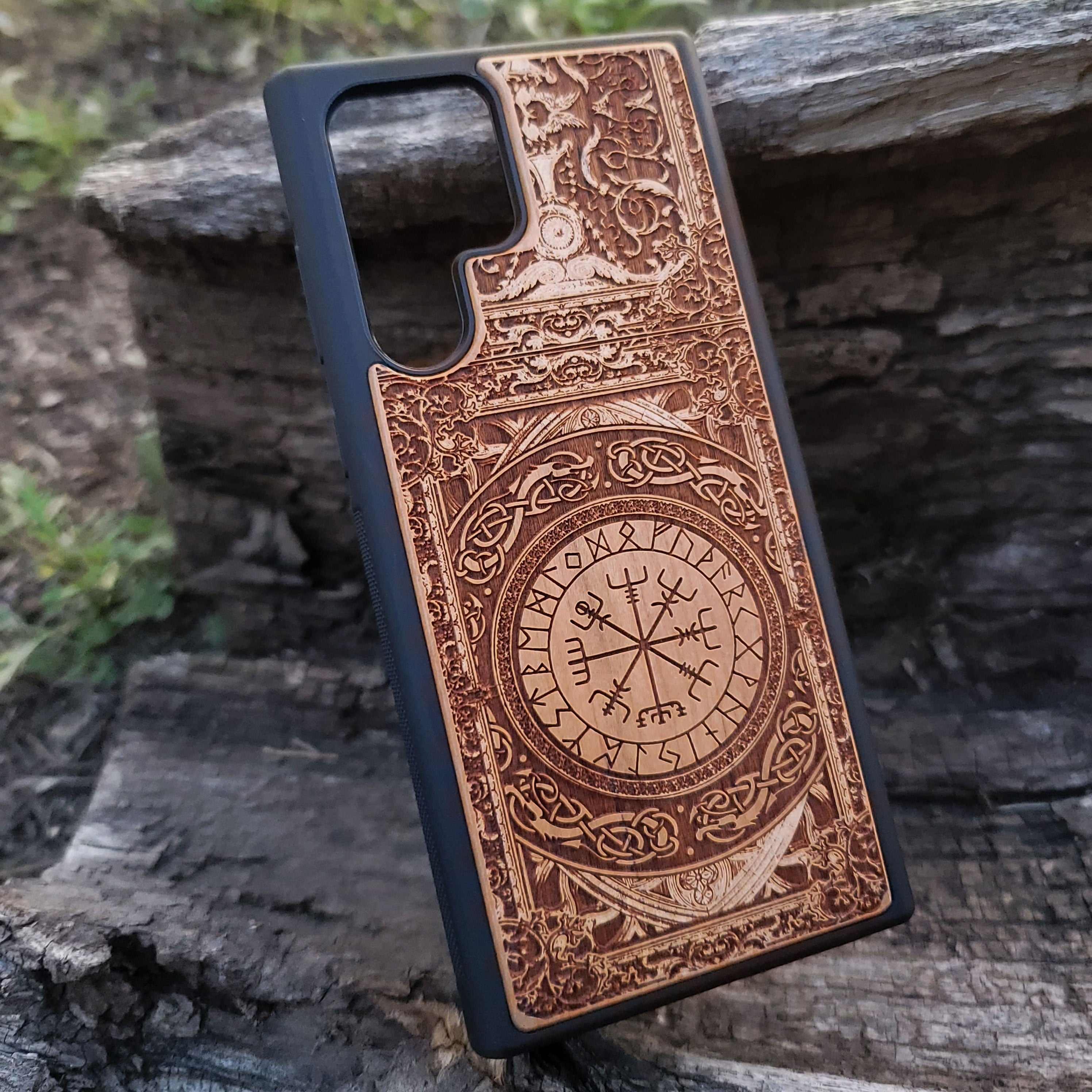 iPhone & Samsung Galaxy Wood Phone Case Viking Rune - The Vegvisir Compass II